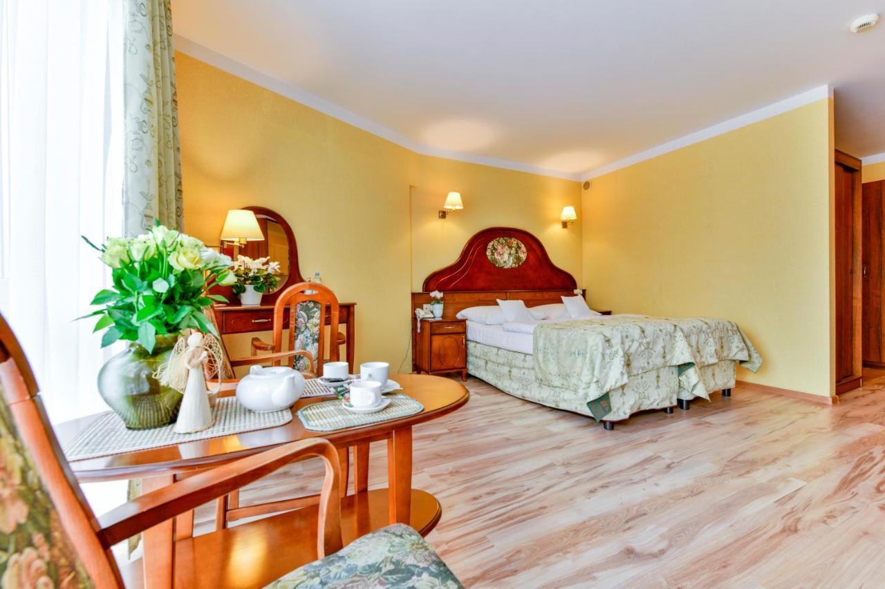 Apartamenty Sobieski Kołobrzeg Exterior foto