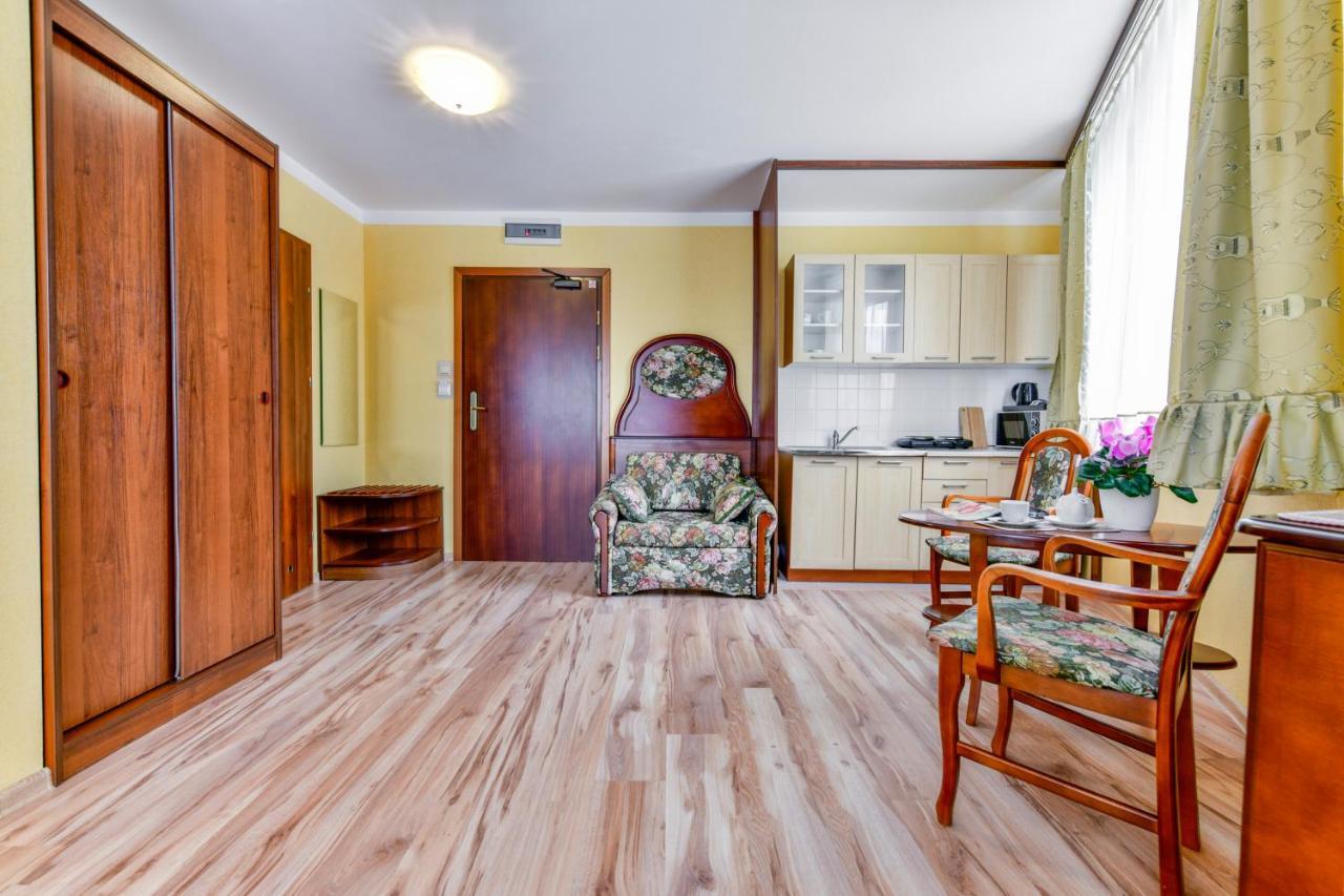 Apartamenty Sobieski Kołobrzeg Exterior foto